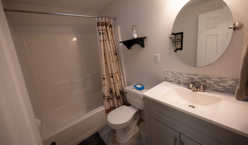 84 Bond Road Charlton, MA 01507 - Photo 15 of 24