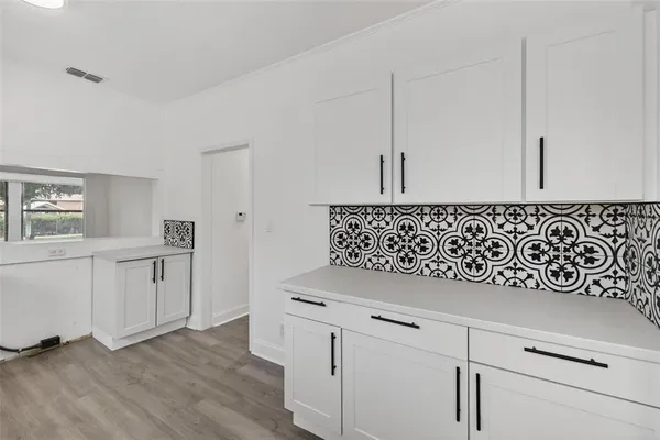 $2,200 | 98 West Esther Street, Orlando, FL 32806
