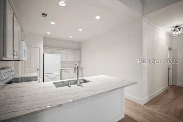 $318,000 | 464 Abbey Glen Way, Unit 464, Hardeeville, SC 29927