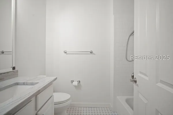 $318,000 | 464 Abbey Glen Way, Unit 464, Hardeeville, SC 29927