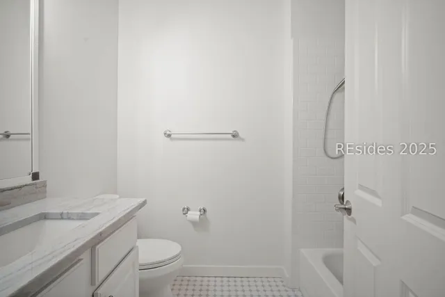 $318,000 | 464 Abbey Glen Way, Unit 464, Hardeeville, SC 29927