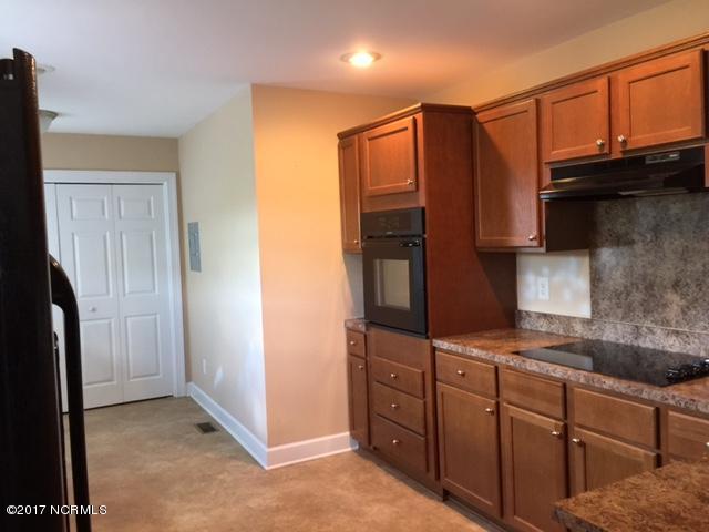 4124 Shearin Road Whitakers, NC 27891 - Photo 7 of 23 Kitchen 4