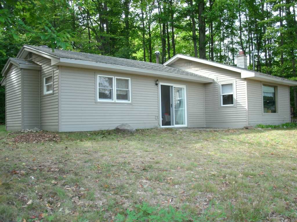 10706 Donathan Road Fife Lake, MI 49633 - Photo 2 of 14 1867252-1.JPG