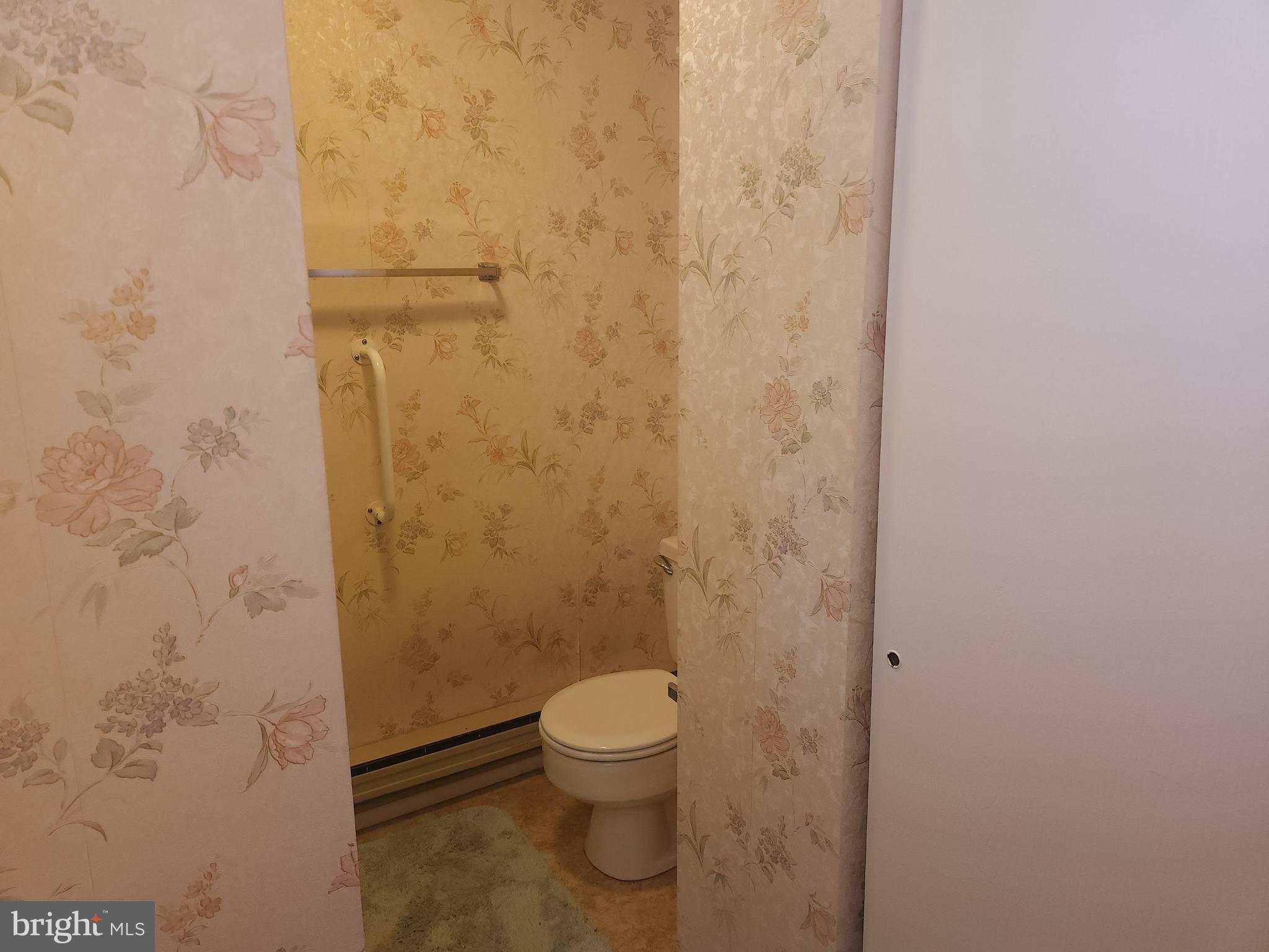 90 Sunset Road Manchester Township, NJ 08759 - Photo 19 of 32 Primary Bath