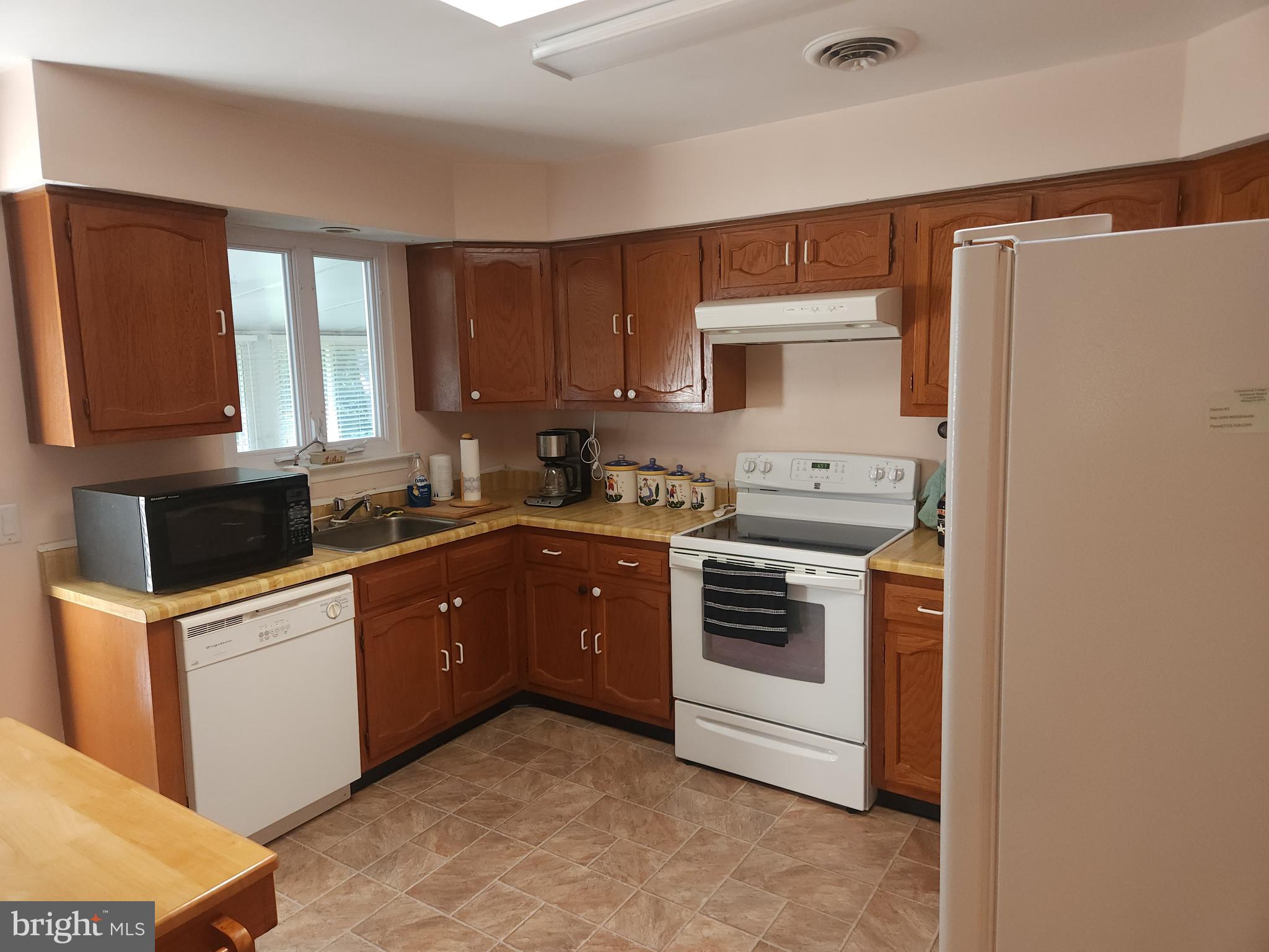 90 Sunset Road Manchester Township, NJ 08759 - Photo 10 of 32