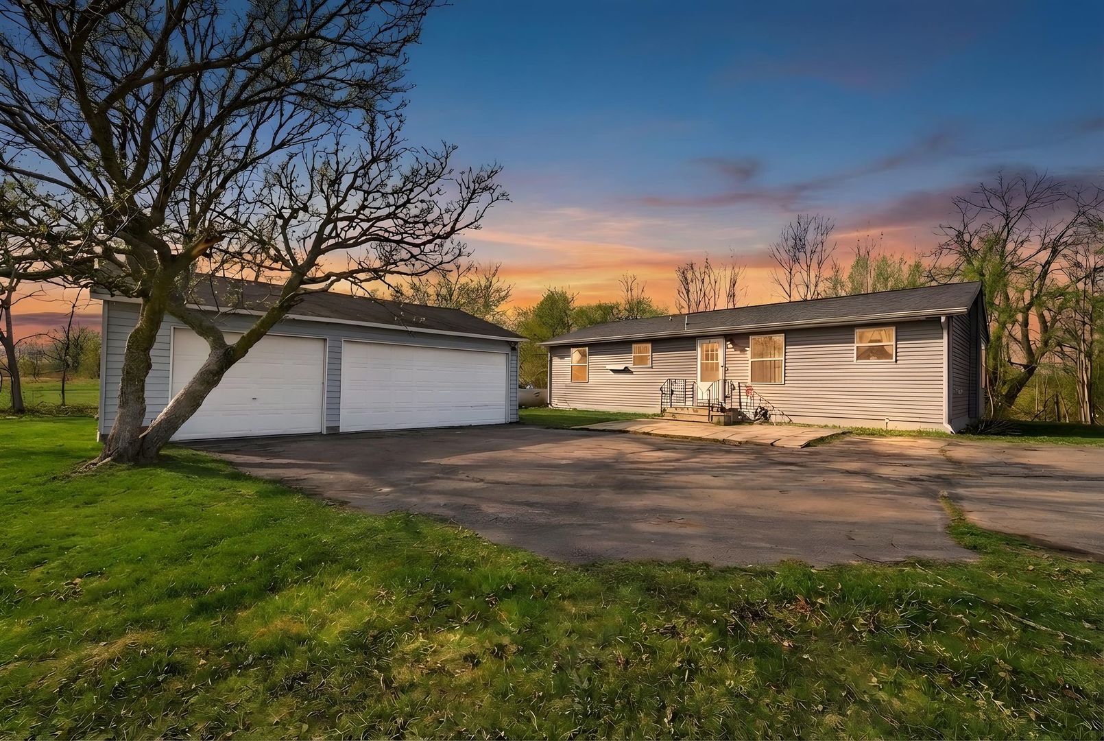 23007 Lovell Road Sycamore, IL 60178 - Photo 3 of 40