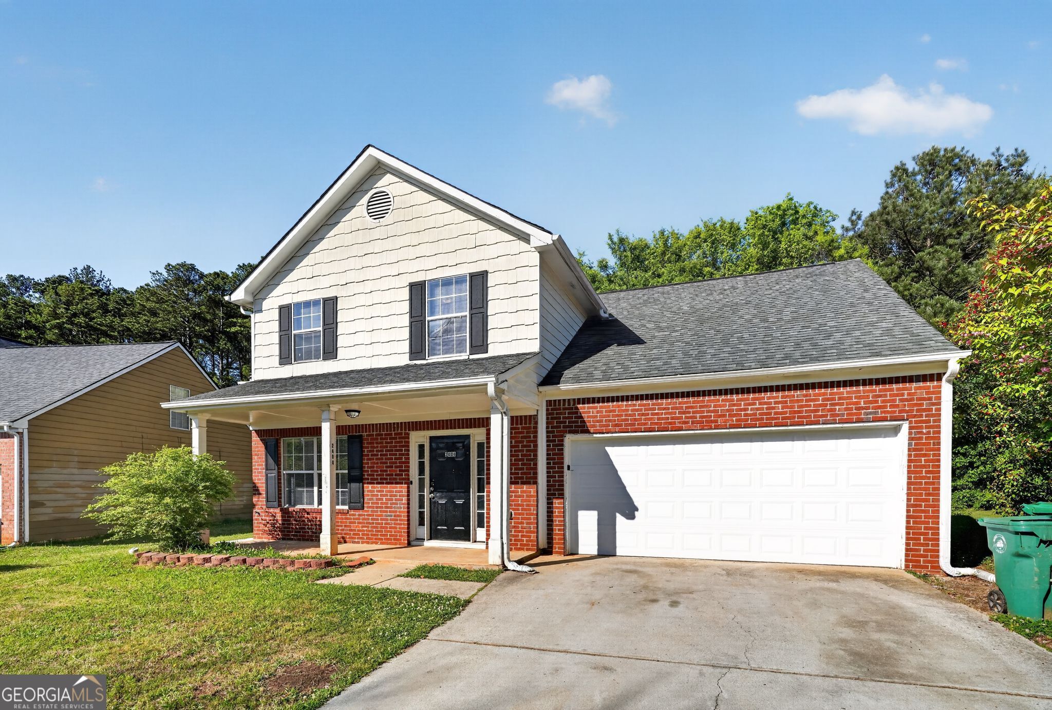 2404 Raven Circle Lithonia, GA 30058 - Photo 3 of 38