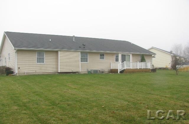 3158 Cobblestone Ridge Tecumseh, MI 49286 - Photo 18 of 19 Back of house