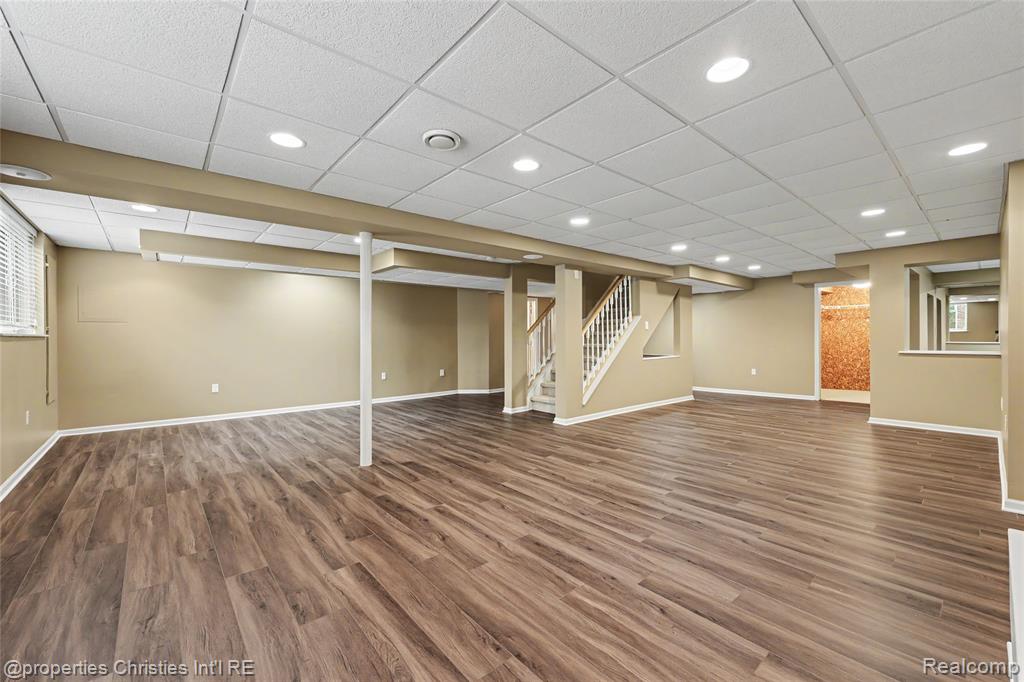 1811 Blue Grass Drive Rochester, MI 48306 - Photo 24 of 39