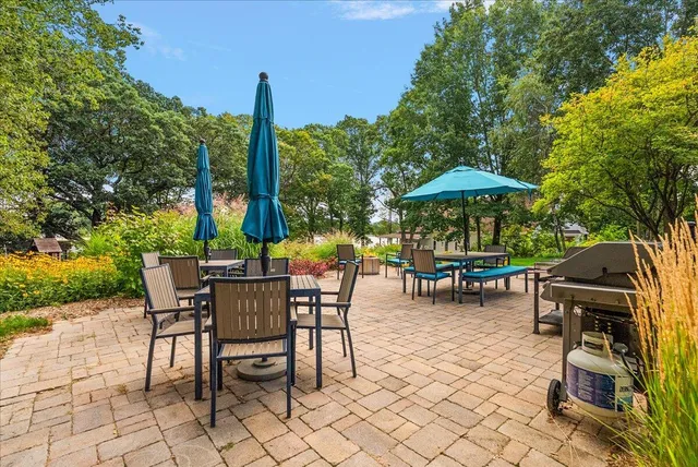 $789,900 | 2380 West Shore Drive, Trufant, MI 49347