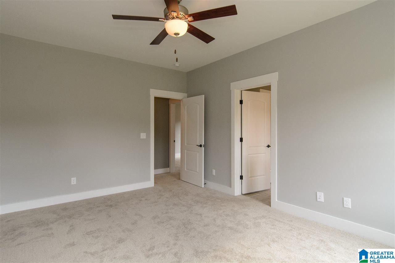 1013 Edgewater Lane Chelsea, AL 35043 - Photo 13 of 33
