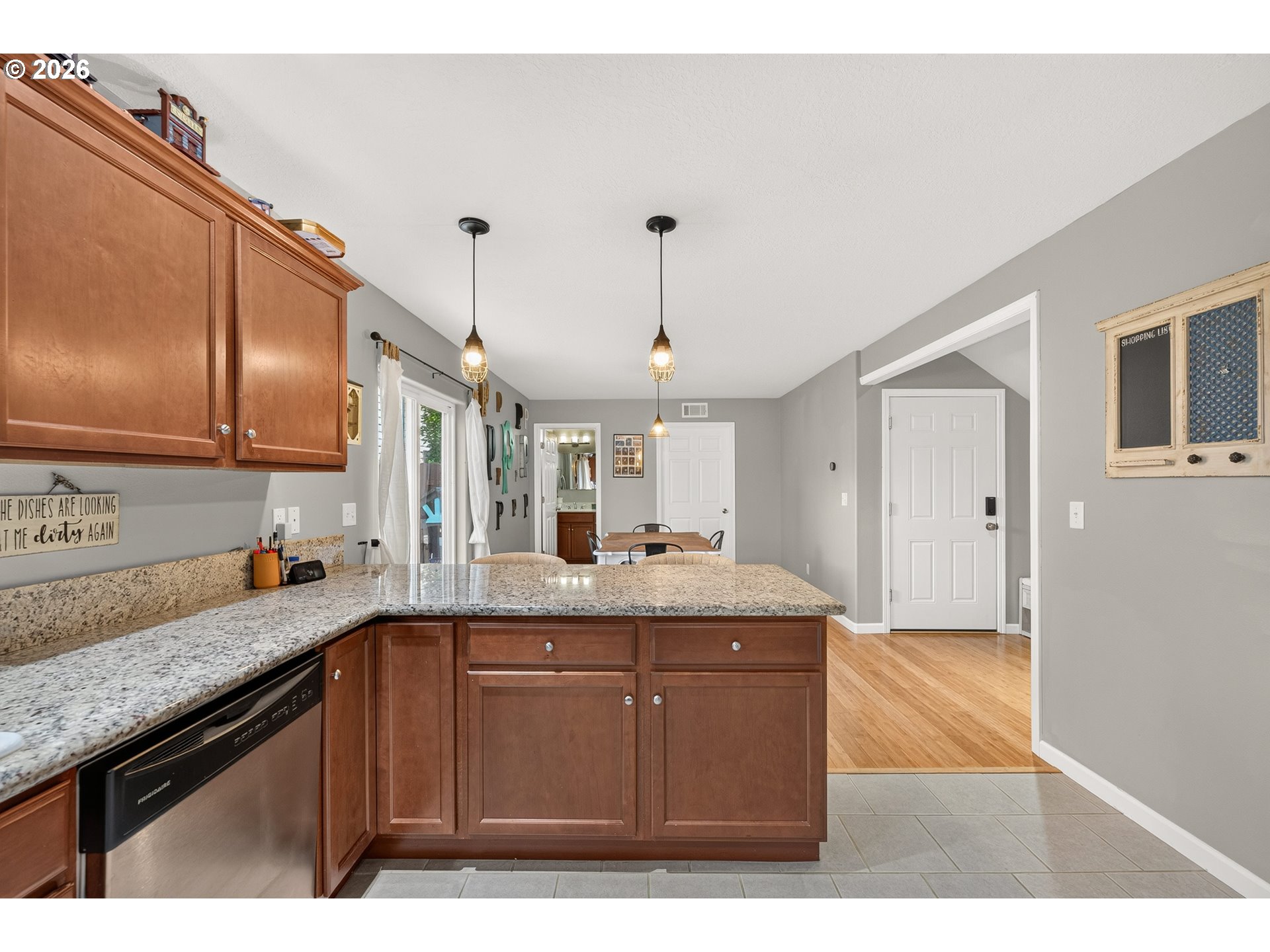 408 Sunset Court Amity, OR 97101 - Photo 16 of 37