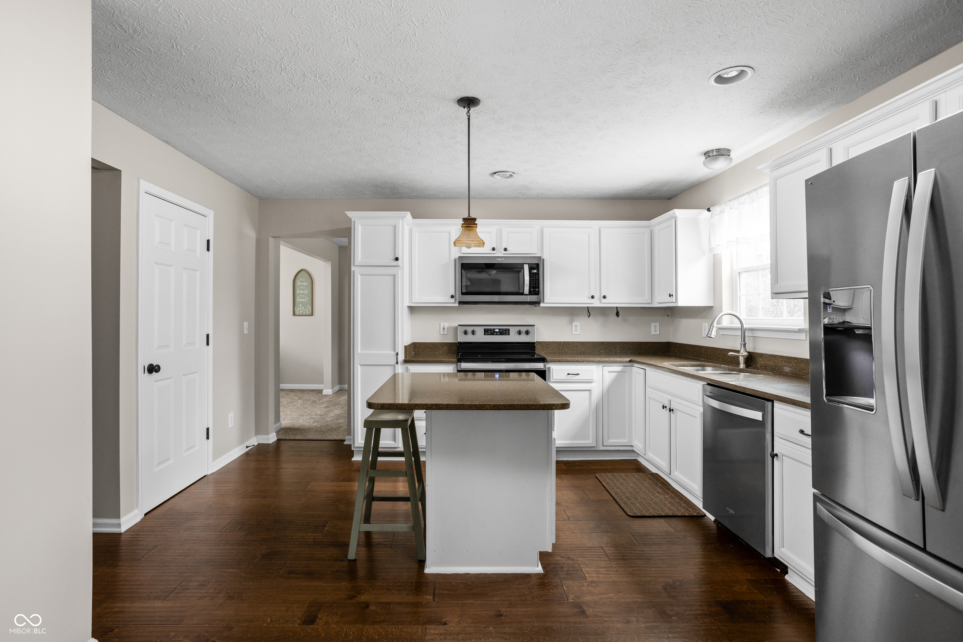 5325 Rippling Brook Way Carmel, IN 46033 - Photo 5 of 34 Gallery Image 5