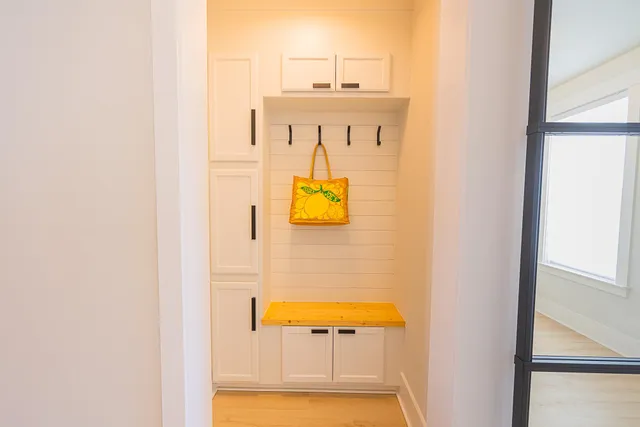 $770,000 | 676 Blueway Avenue, Summerville, SC 29486