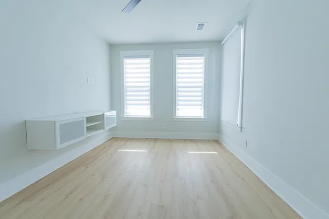 $770,000 | 676 Blueway Avenue, Summerville, SC 29486