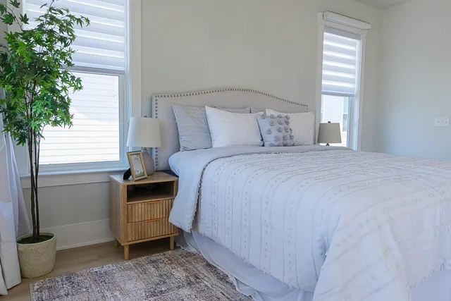 $770,000 | 676 Blueway Avenue, Summerville, SC 29486