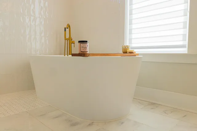 $770,000 | 676 Blueway Avenue, Summerville, SC 29486