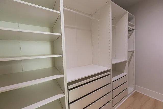 $770,000 | 676 Blueway Avenue, Summerville, SC 29486