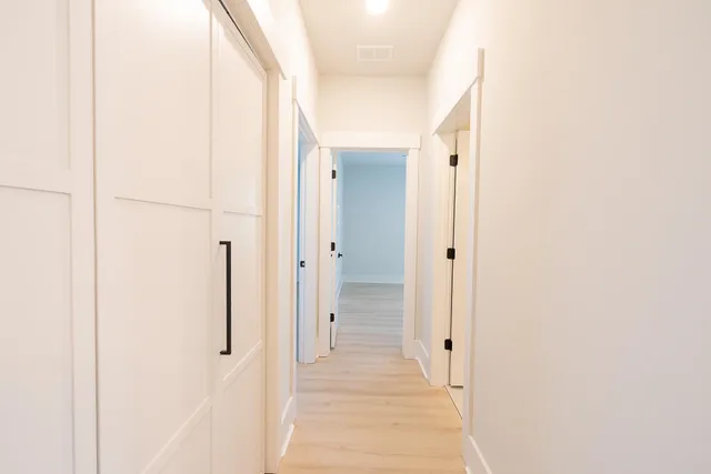 $770,000 | 676 Blueway Avenue, Summerville, SC 29486