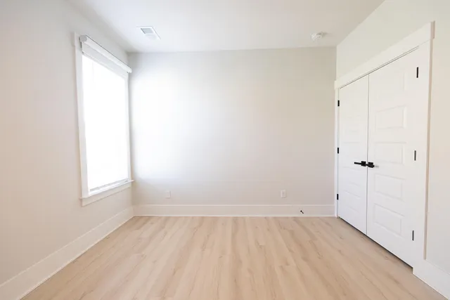 $770,000 | 676 Blueway Avenue, Summerville, SC 29486