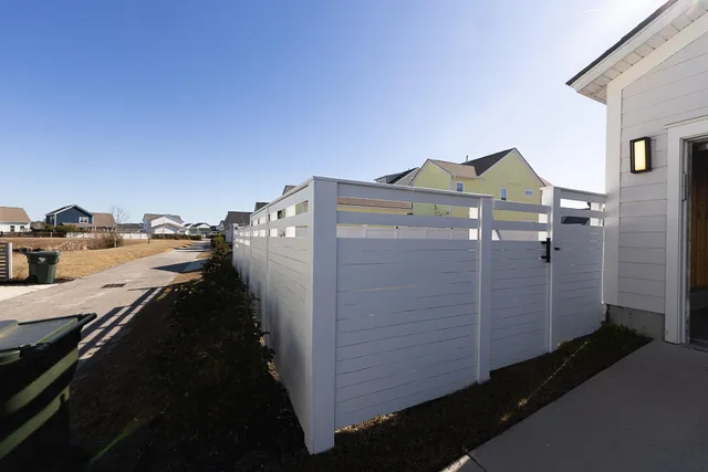 $770,000 | 676 Blueway Avenue, Summerville, SC 29486