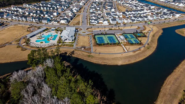 $770,000 | 676 Blueway Avenue, Summerville, SC 29486