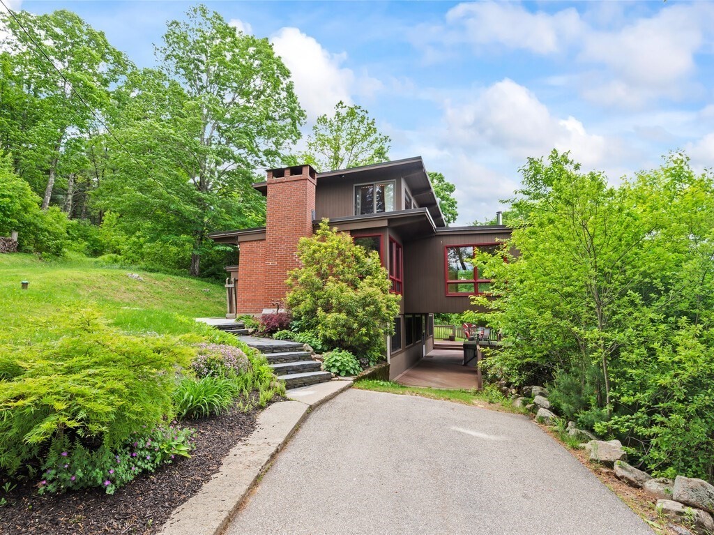 50 Little Rest Road Brimfield, MA 01010 - Photo 6 of 42