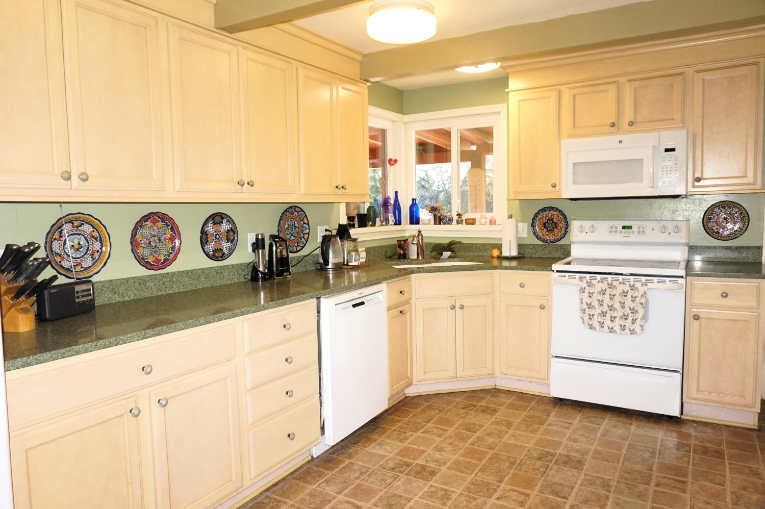 17051 Hale Road Fiddletown, CA 95629 - Photo 15 of 54