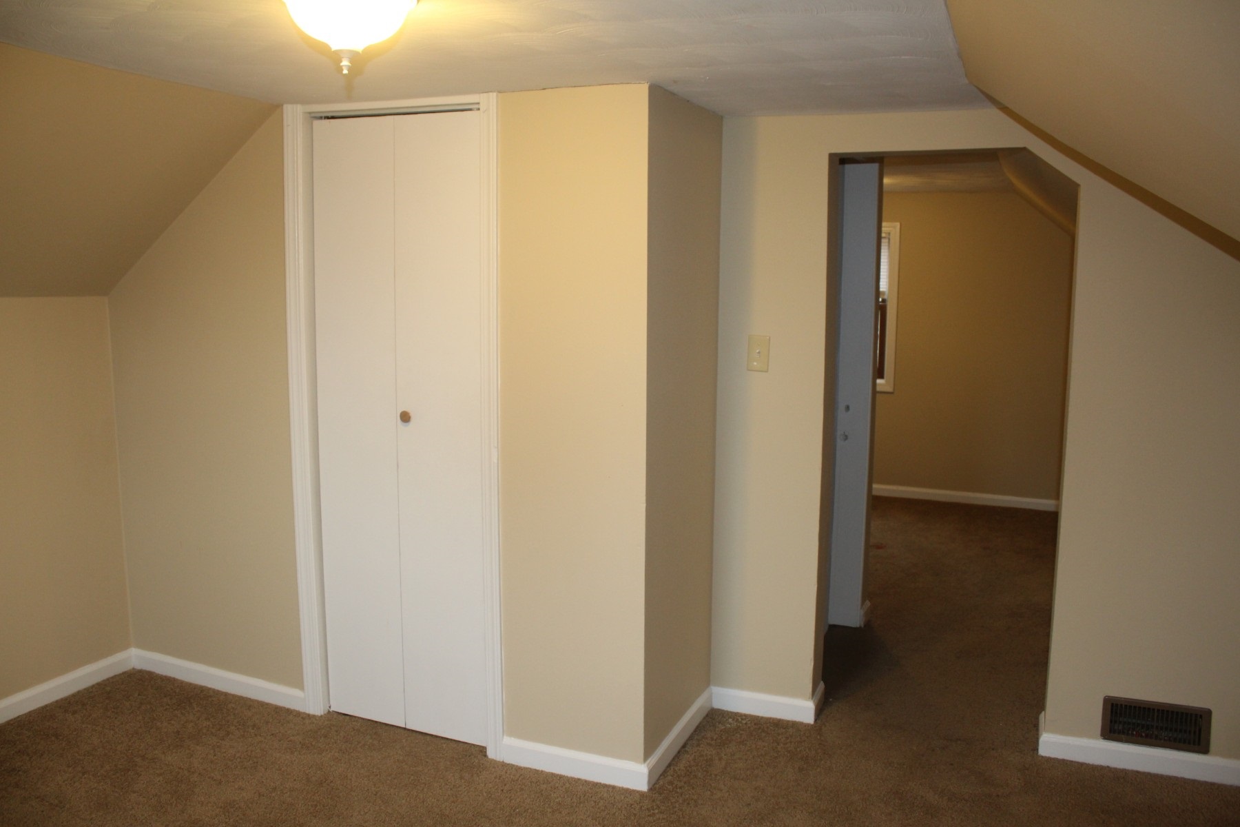 1311 R Street Bedford, IN 47421 - Photo 11 of 15 Gallery Image 11