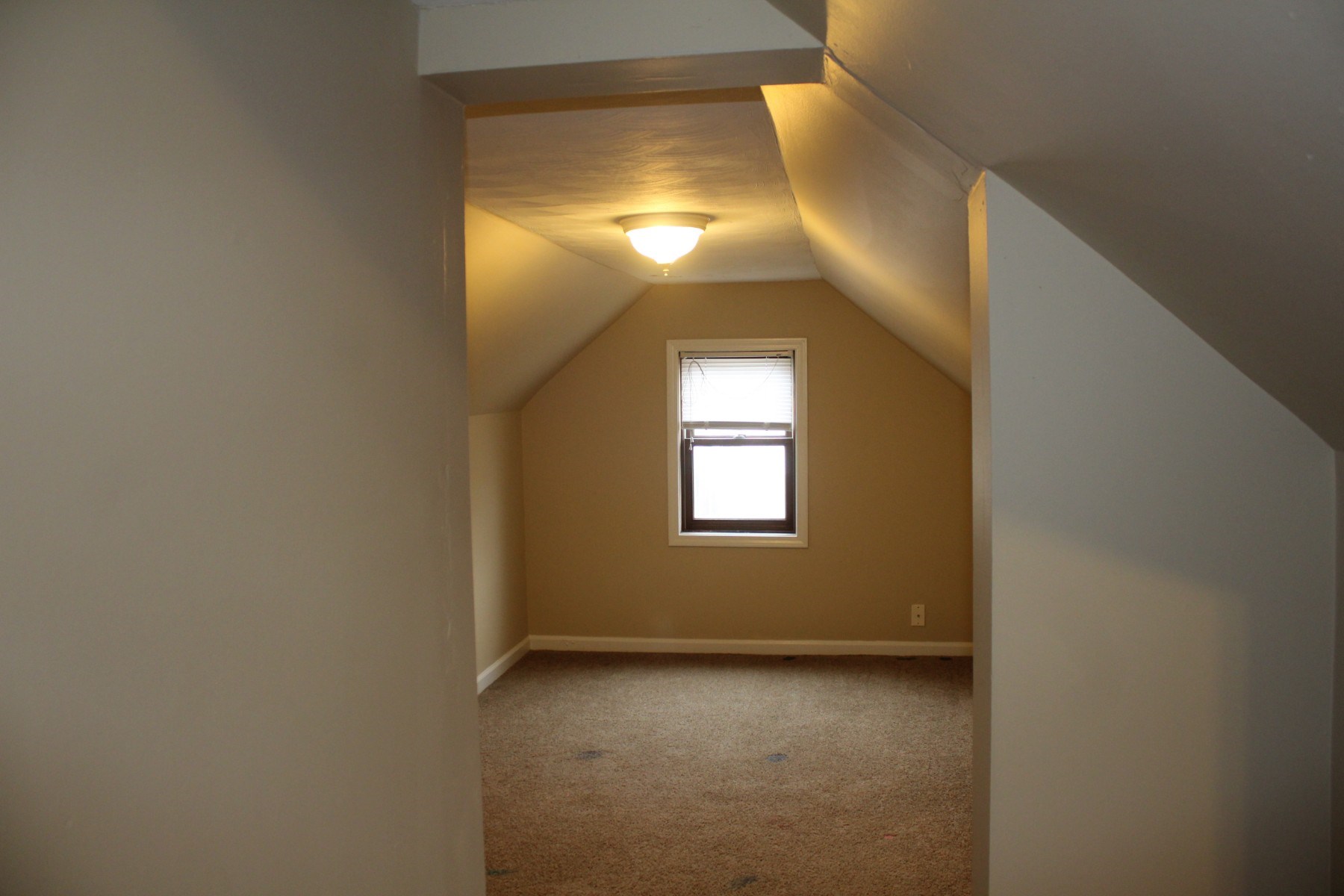 1311 R Street Bedford, IN 47421 - Photo 9 of 15 Gallery Image 9