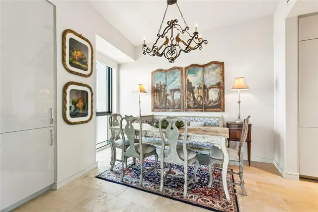 $6,450,000 | 2 Canal Street, Unit 2505, New Orleans, LA 70130