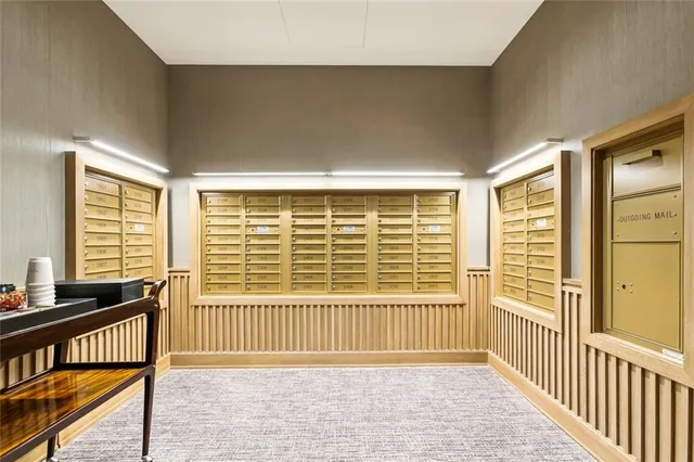 $6,450,000 | 2 Canal Street, Unit 2505, New Orleans, LA 70130