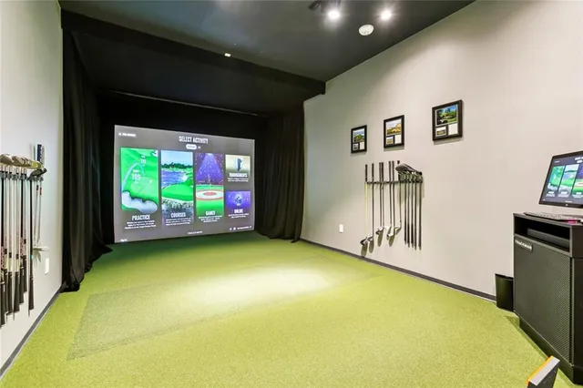 $6,450,000 | 2 Canal Street, Unit 2505, New Orleans, LA 70130