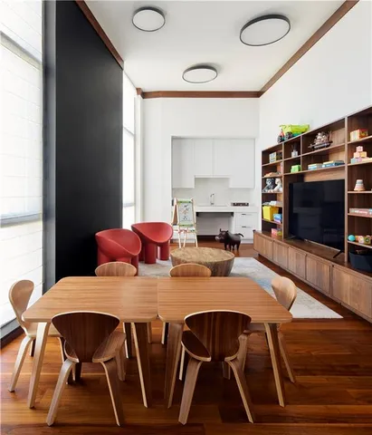 $6,450,000 | 2 Canal Street, Unit 2505, New Orleans, LA 70130