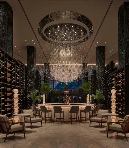 $6,450,000 | 2 Canal Street, Unit 2505, New Orleans, LA 70130