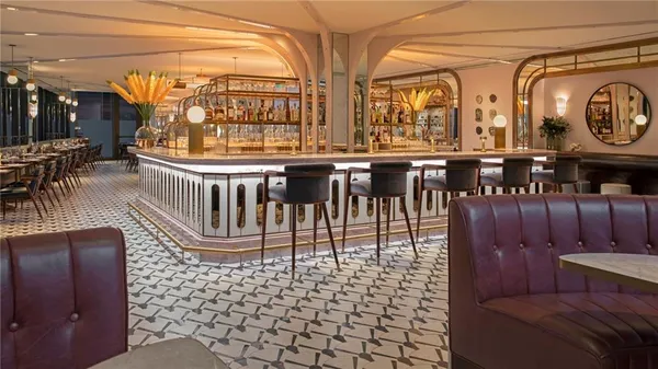 $6,200,000 | 2 Canal Street, Unit 2505, New Orleans, LA 70130