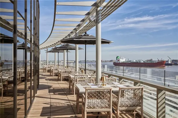$6,200,000 | 2 Canal Street, Unit 2505, New Orleans, LA 70130