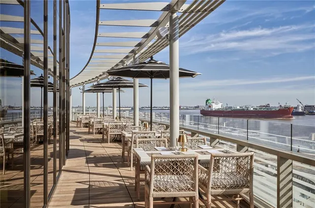 $6,450,000 | 2 Canal Street, Unit 2505, New Orleans, LA 70130