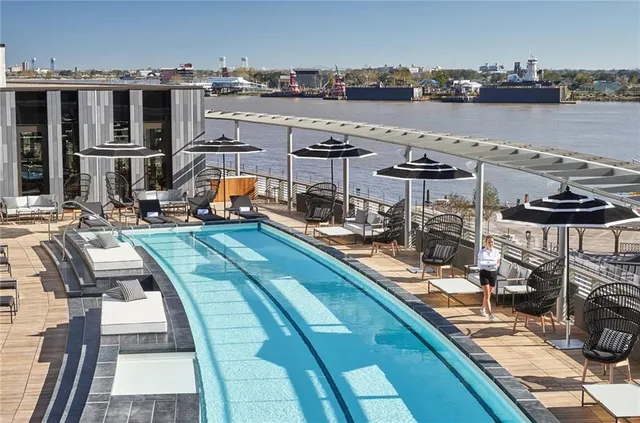 $6,450,000 | 2 Canal Street, Unit 2505, New Orleans, LA 70130