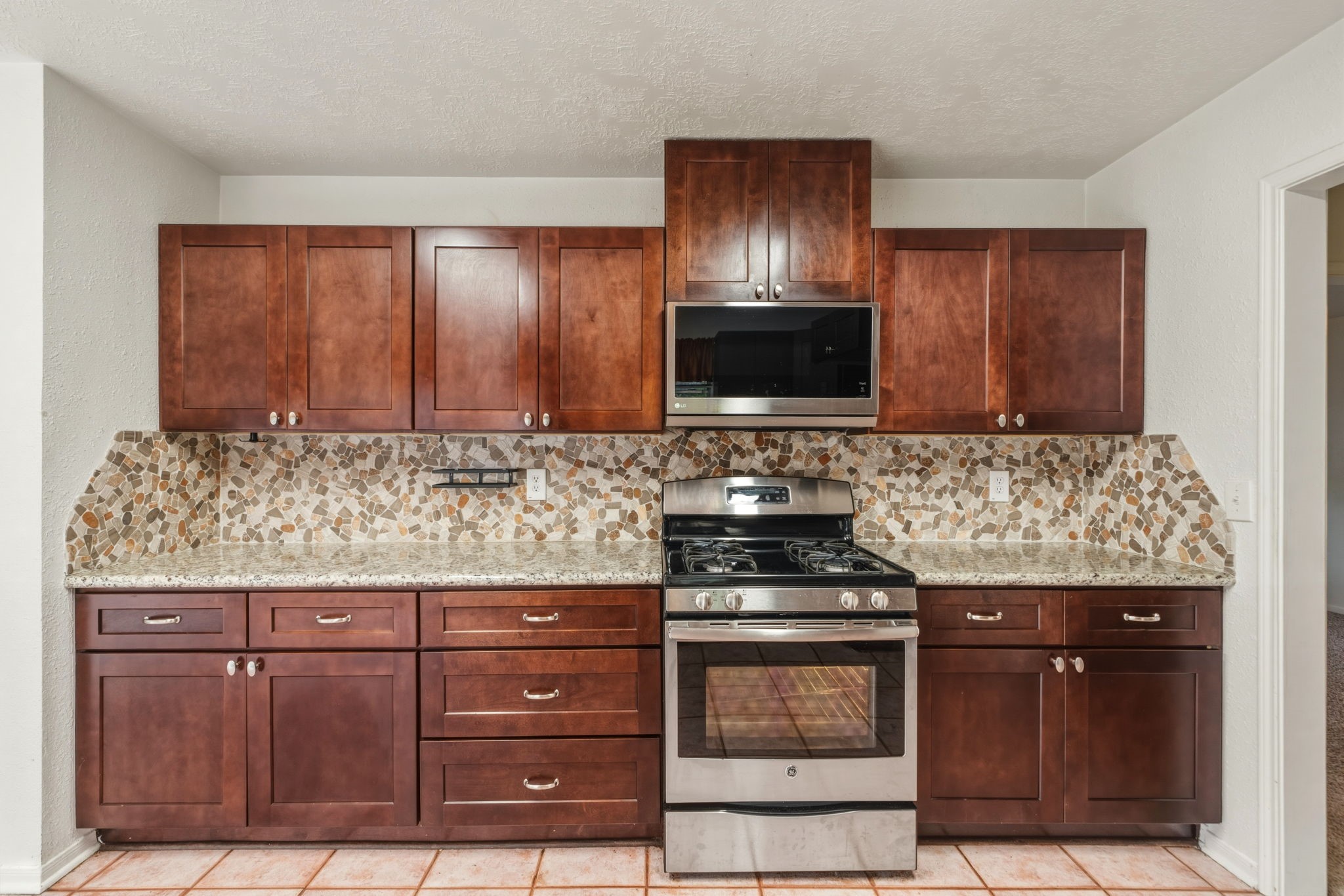 5619 Roserock Lane Spring, TX 77379 - Photo 15 of 45