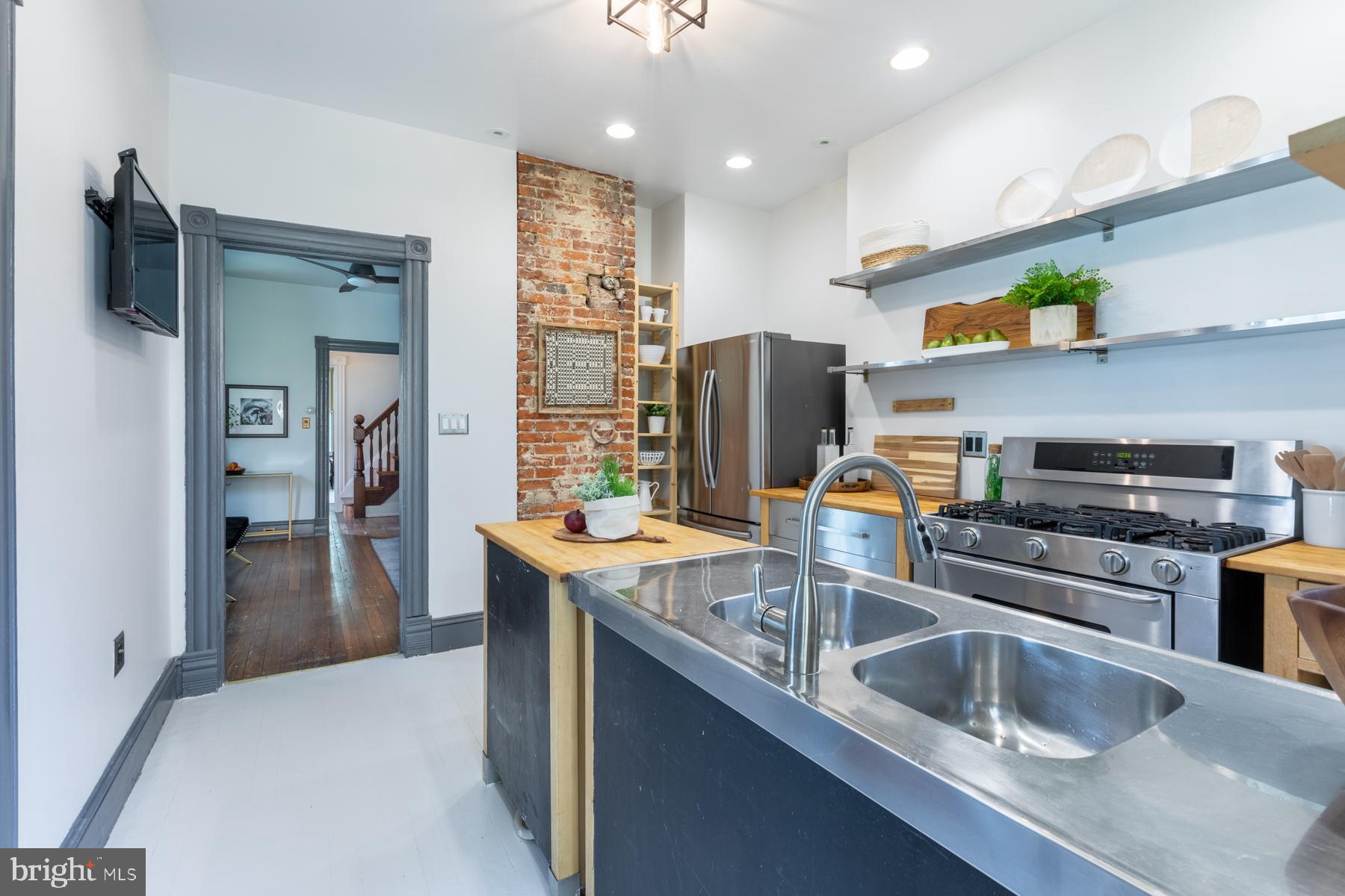 1239 Perry Street Northeast Washington, DC 20017 - Photo 15 of 36 Gallery Image 15