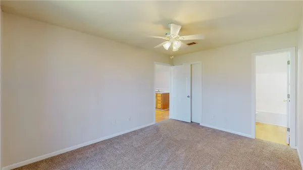 $950 | 1511 Hollow Hill Drive, Unit C, Bryan, TX 77802