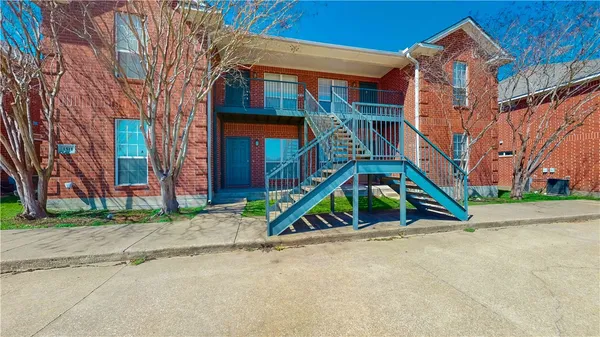 $950 | 1511 Hollow Hill Drive, Unit C, Bryan, TX 77802