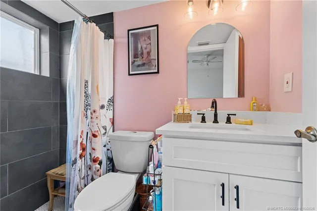 $159,900 | 212 Southeast Village Drive, Unit 212, Port St. Lucie, FL 34952