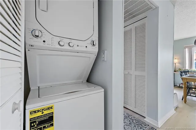 $159,900 | 212 Southeast Village Drive, Unit 212, Port St. Lucie, FL 34952