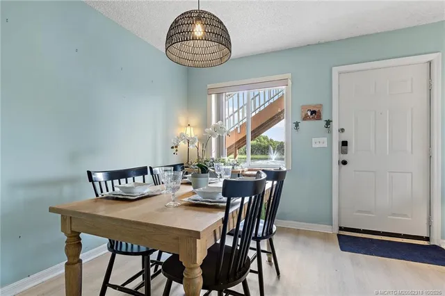 $159,900 | 212 Southeast Village Drive, Unit 212, Port St. Lucie, FL 34952