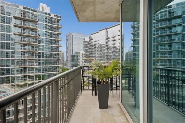 $5,000 | 1080 Peachtree Street Northeast, Unit 1411, Atlanta, GA 30309