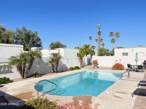 $1,495 | 8058 East Oak Street, Scottsdale, AZ 85257