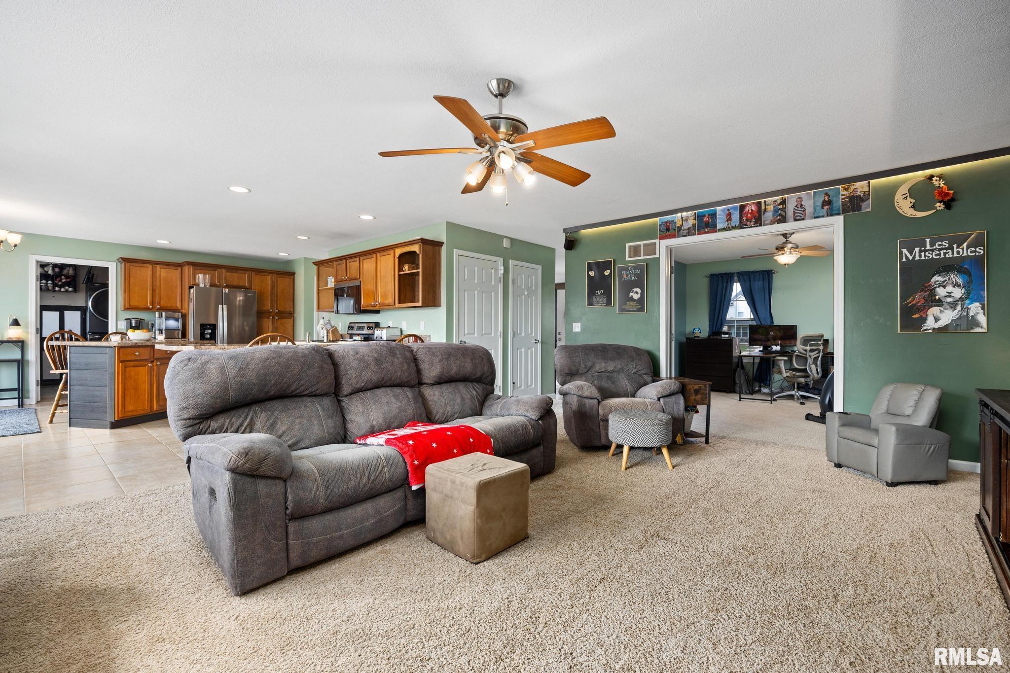 1130 Belsly Way Metamora, IL 61548 - Photo 12 of 59