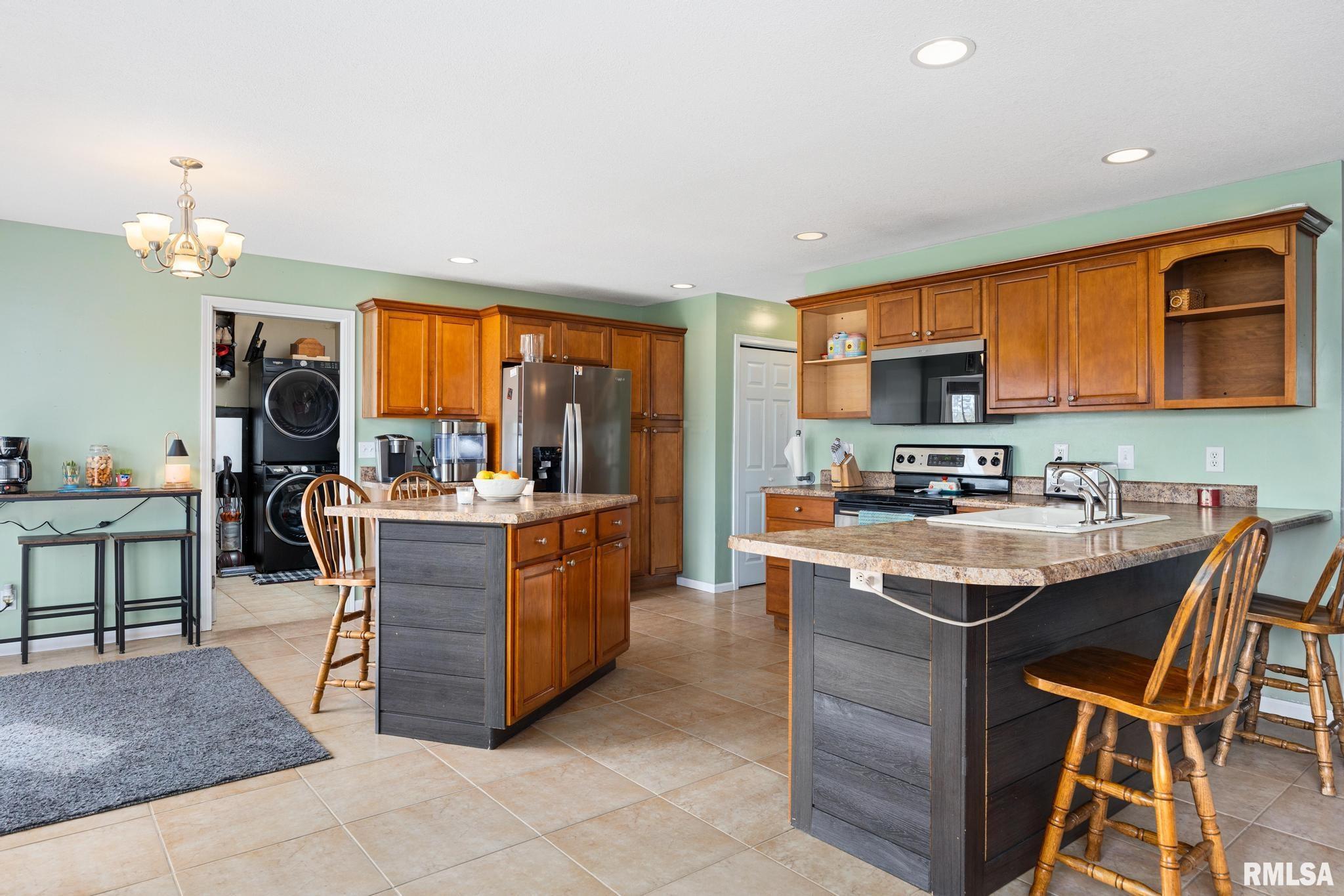 1130 Belsly Way Metamora, IL 61548 - Photo 14 of 59